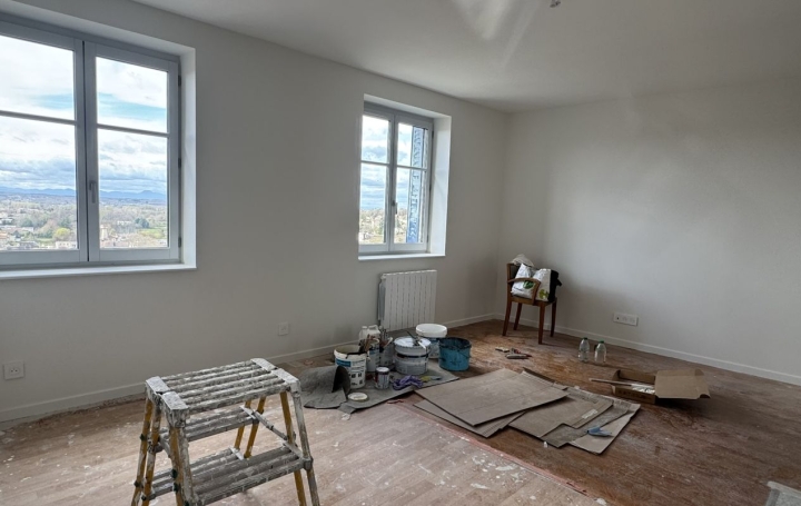 3 Pièces THIERS (63300)  62 m2 530 € 