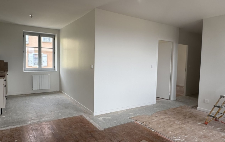 3 Pièces THIERS (63300)  62 m2 530 € 