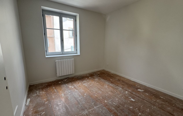 3 Pièces THIERS (63300)  62 m2 530 € 