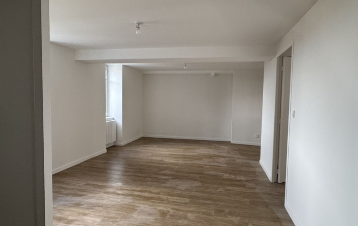 4 Pièces THIERS (63300)  83 m2 620 € 