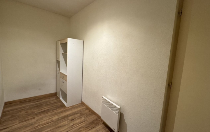 2 Pièces MARINGUES (63350)  38 m2 415 € 