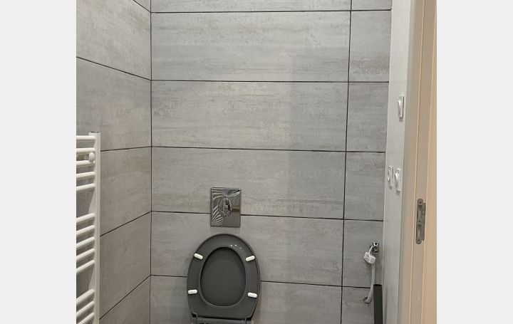 2 Pièces THIERS (63300)  46 m2 440 € 