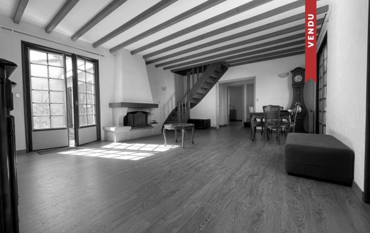 Réseau Immo-diffusion : Maison  PESCHADOIRES  145 m2 230 000 € 