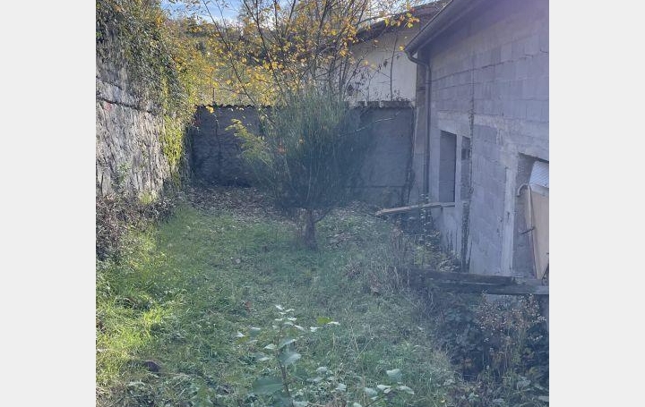 Autre THIERS (63300)  191 m2 55 000 € 