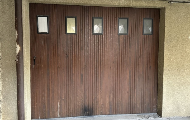 Maison THIERS (63300)  219 m2 170 000 € 