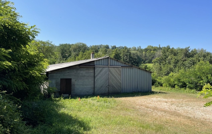 Terrain THIERS (63300)  1 000 m2 110 000 € 