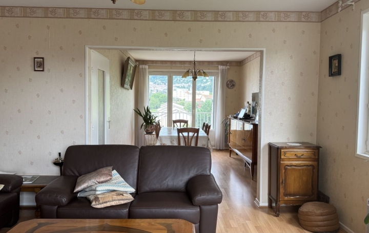 4 Pièces THIERS (63300)  117 m2 135 000 € 