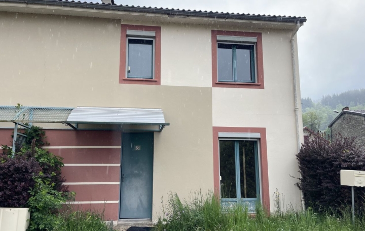 Maison / Villa MARAT (63480) 350 m<sup>2</sup> 200 000 € 