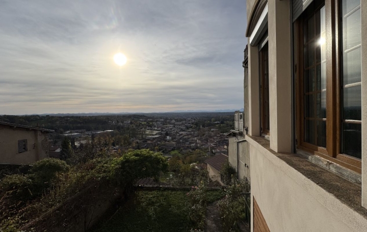 3 Pièces THIERS (63300)  115 m2 70 000 € 