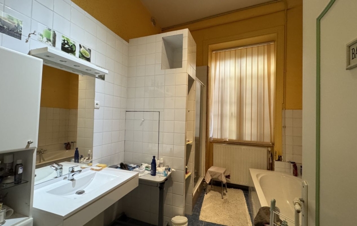 3 Pièces THIERS (63300)  115 m2 70 000 € 