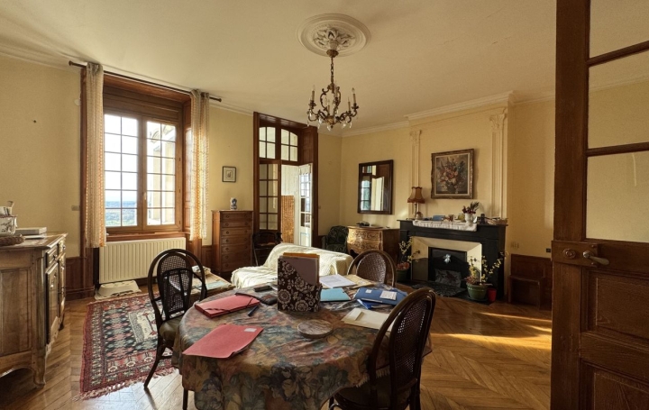 3 Pièces THIERS (63300)  115 m2 70 000 € 