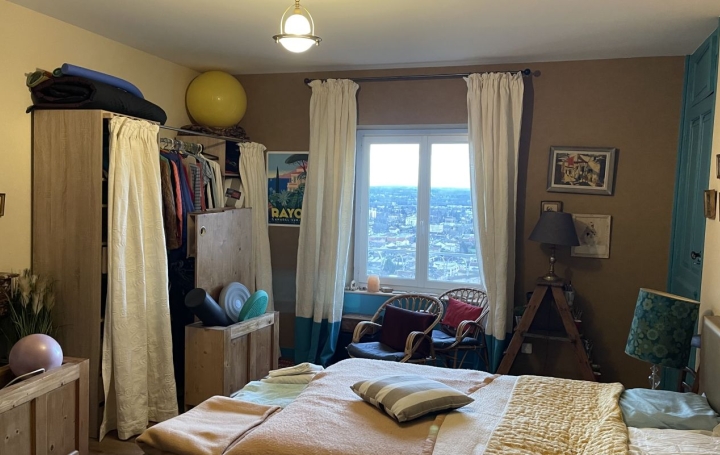 4 Pièces THIERS (63300)  110 m2 80 000 € 