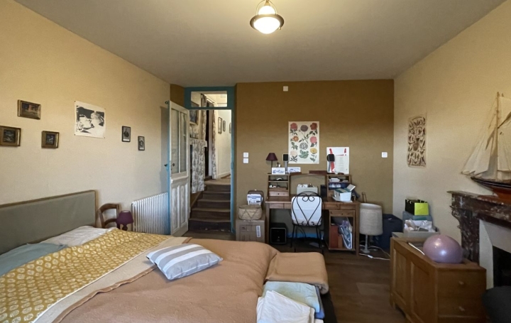 4 Pièces THIERS (63300)  110 m2 80 000 € 