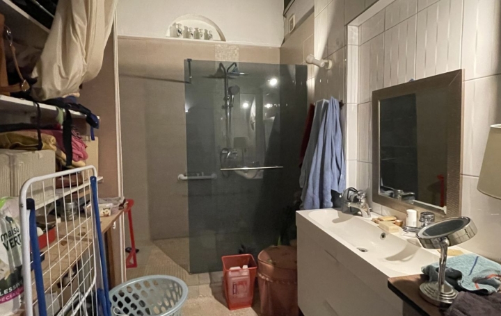 4 Pièces THIERS (63300)  110 m2 80 000 € 