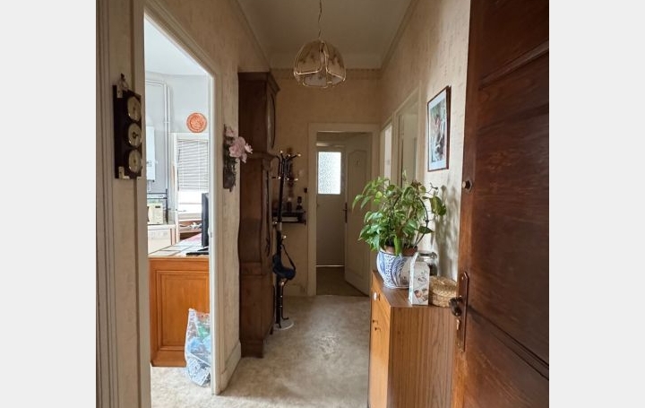 3 Pièces THIERS (63300)  63 m2 60 000 € 