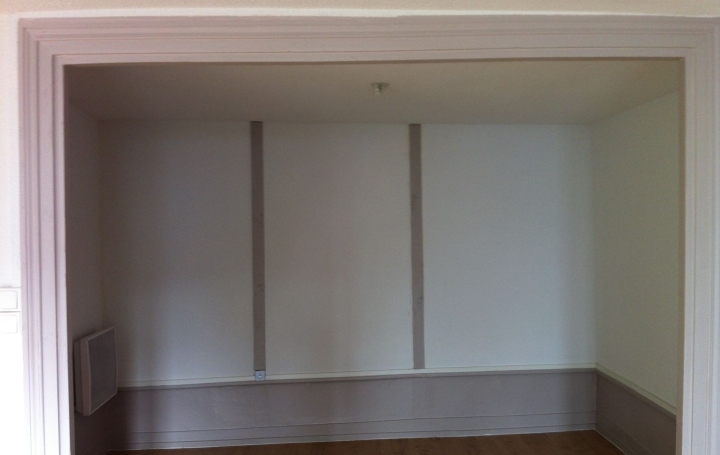 2 Pièces THIERS (63300)  76 m2 45 000 € 