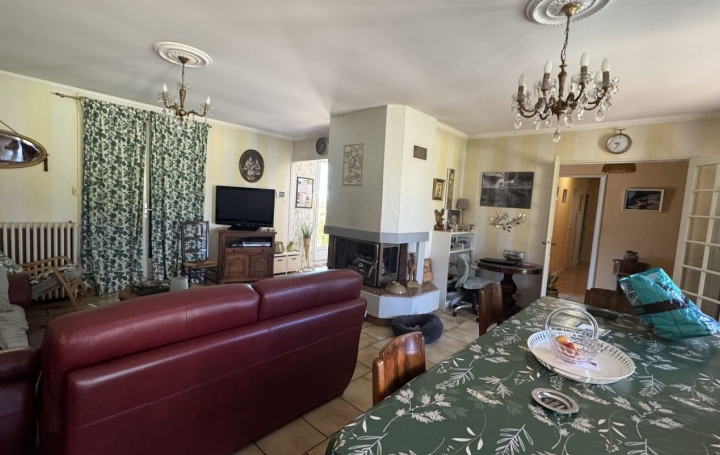 Maison DORAT (63300)  117 m2 240 000 € 