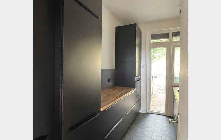 3 Pièces THIERS (63300)  84 m2 100 000 € 