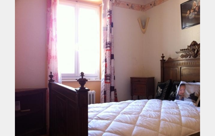 Réseau Immo-diffusion : Maison  SAINT-REMY-SUR-DUROLLE  90 m2 56 000 € 