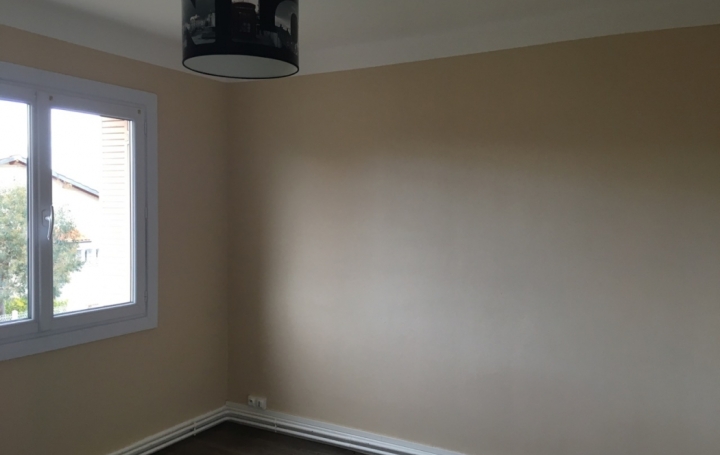 Maison ALBI (81000)  100 m2 850 € 