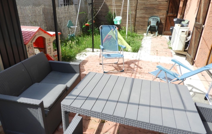 Réseau Immo-diffusion : Maison  REALMONT  82 m2 650 € 