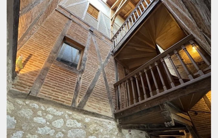 Appartement MONTDRAGON (81440) 110 m<sup>2</sup> 780 € 