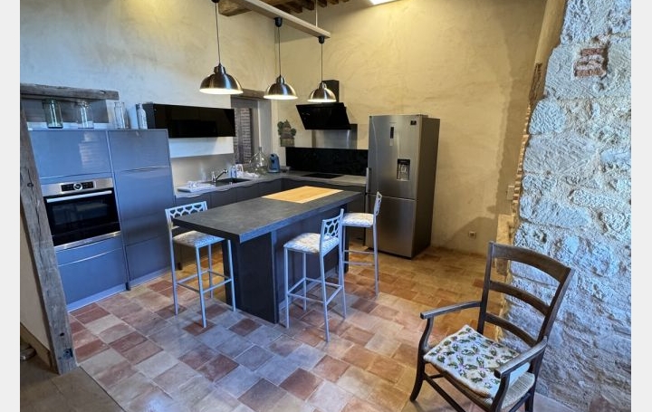 Réseau Immo-diffusion : Appartement P3  MONTDRAGON  110 m2 750 € 