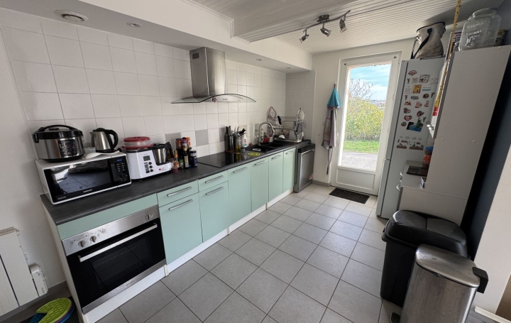 Maison FAUCH (81120)  110 m2 755 € 