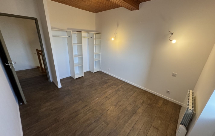 Maison FAUCH (81120)  110 m2 755 € 