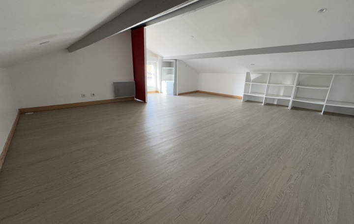 Maison REALMONT (81120)  31 m2 520 € 