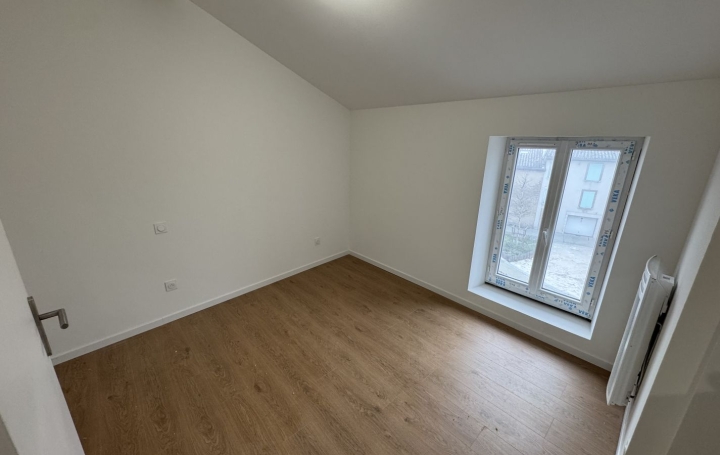 3 Pièces REALMONT (81120)  47 m2 620 € 