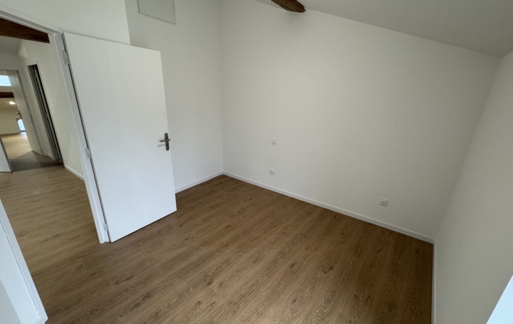 3 Pièces REALMONT (81120)  47 m2 620 € 