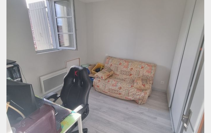 3 Pièces REALMONT (81120)  64 m2 570 € 