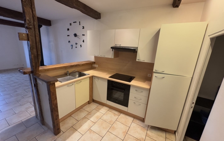 Maison MONTDRAGON (81440)  101 m2 695 € 