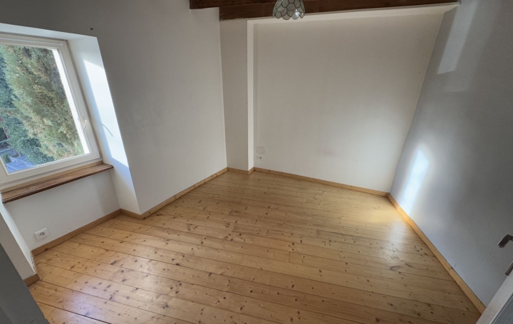 Maison MONTDRAGON (81440)  65 m2 660 € 