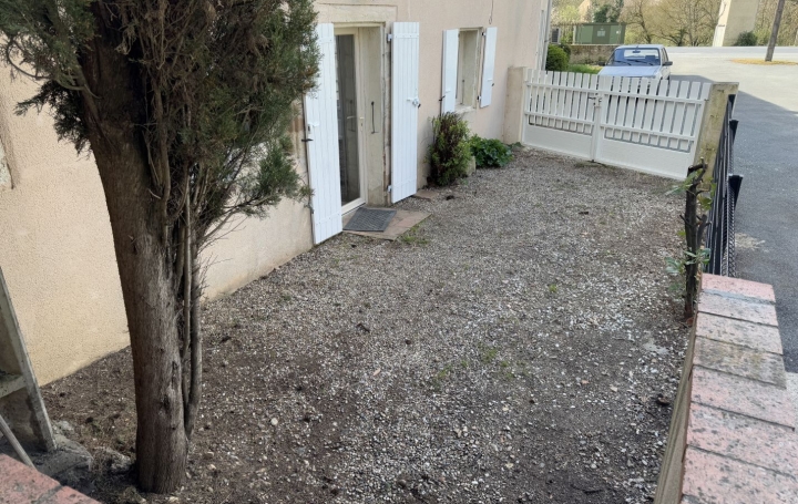Maison MONTDRAGON (81440)  65 m2 660 € 