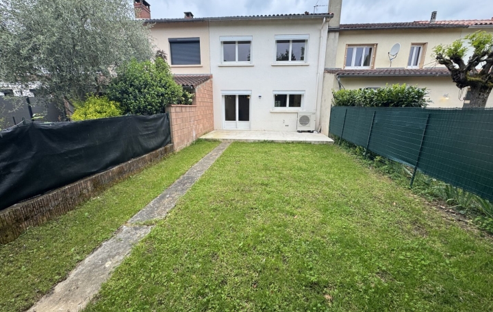 Maison ALBI (81000)  96 m2 990 € 