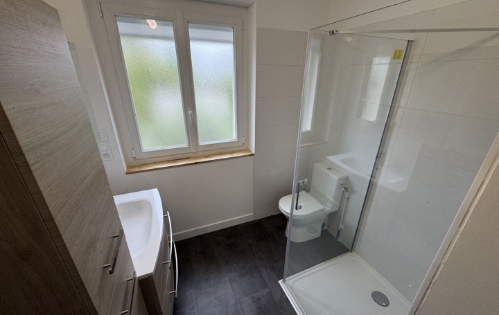 Maison ALBI (81000)  96 m2 990 € 