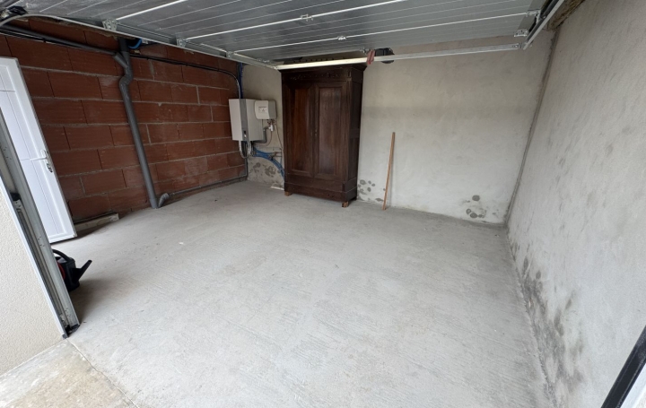 Maison REALMONT (81120)  104 m2 790 € 