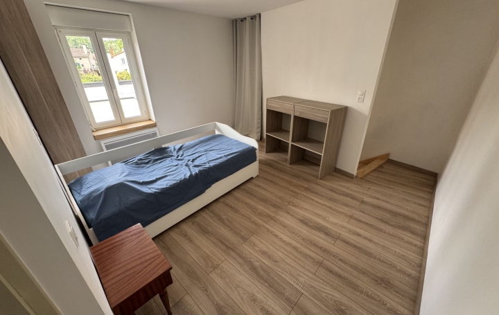 Maison REALMONT (81120)  104 m2 790 € 