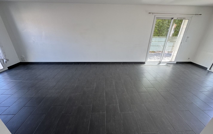 Maison ALBI (81000)  104 m2 1 100 € 