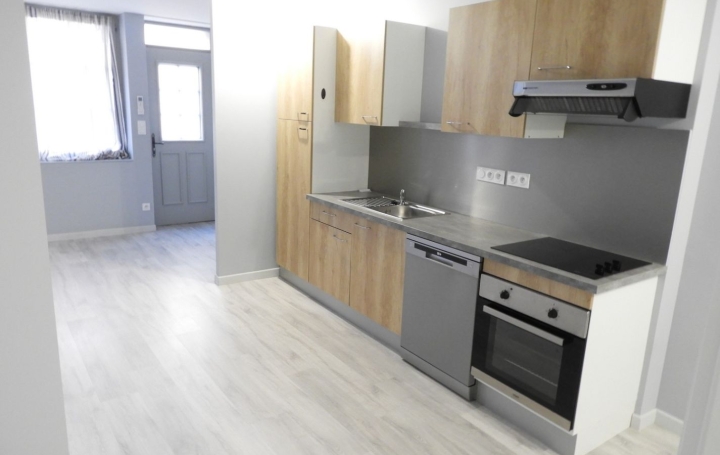 3 Pièces REALMONT (81120)  63 m2 600 € 