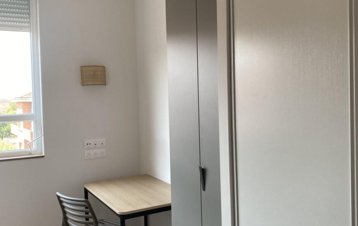 Studio ALBI (81000)  19 m2 480 € 