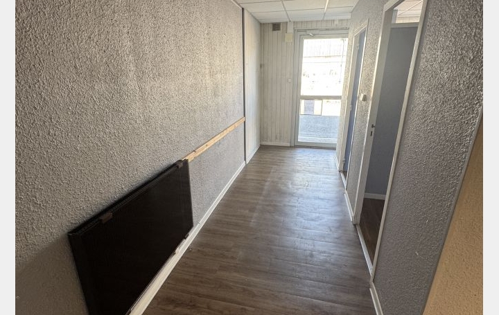 Local commercial PUYGOUZON (81990)  56 m2 600 € 