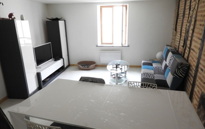 4 Pièces REALMONT (81120)  82 m2 600 € 