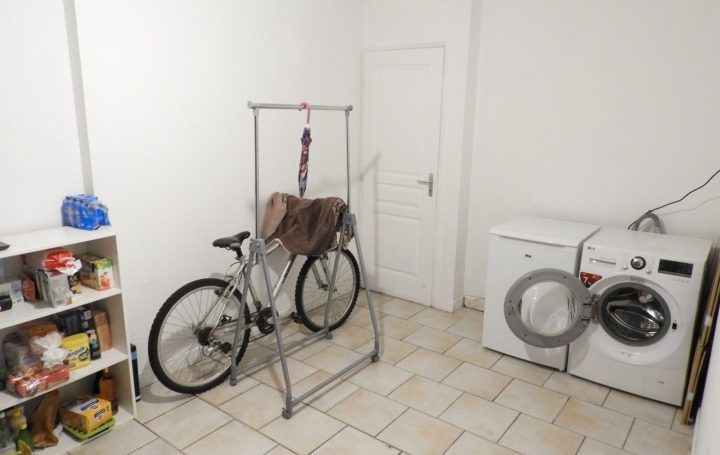 4 Pièces REALMONT (81120)  82 m2 600 € 