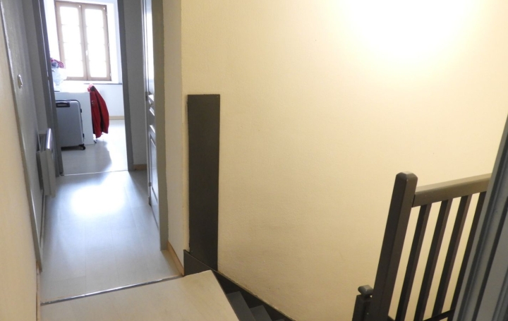 4 Pièces REALMONT (81120)  82 m2 600 € 