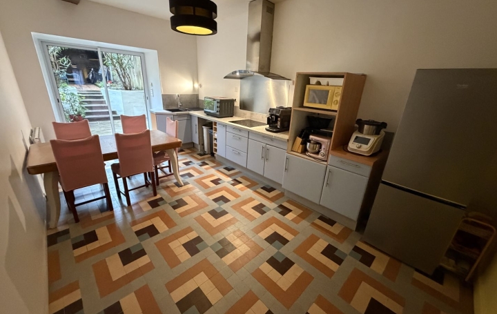 Maison REALMONT (81120)  120 m2 710 € 