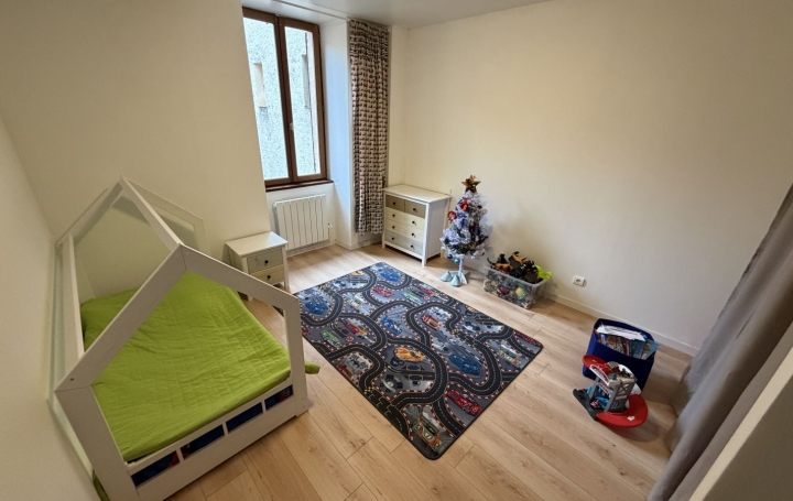 Maison REALMONT (81120)  120 m2 710 € 