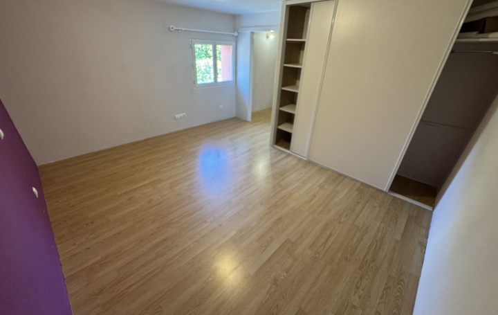 Maison TERRE-DE-BANCALIE (81120)  80 m2 670 € 